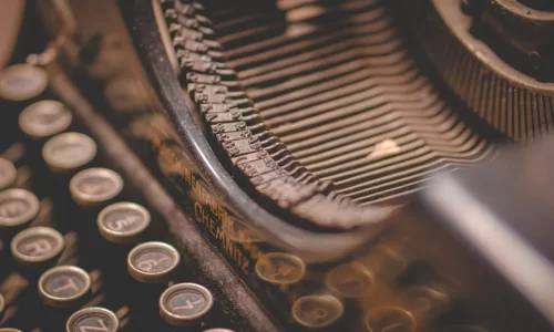 typewriter-g7d1a84f18_1280